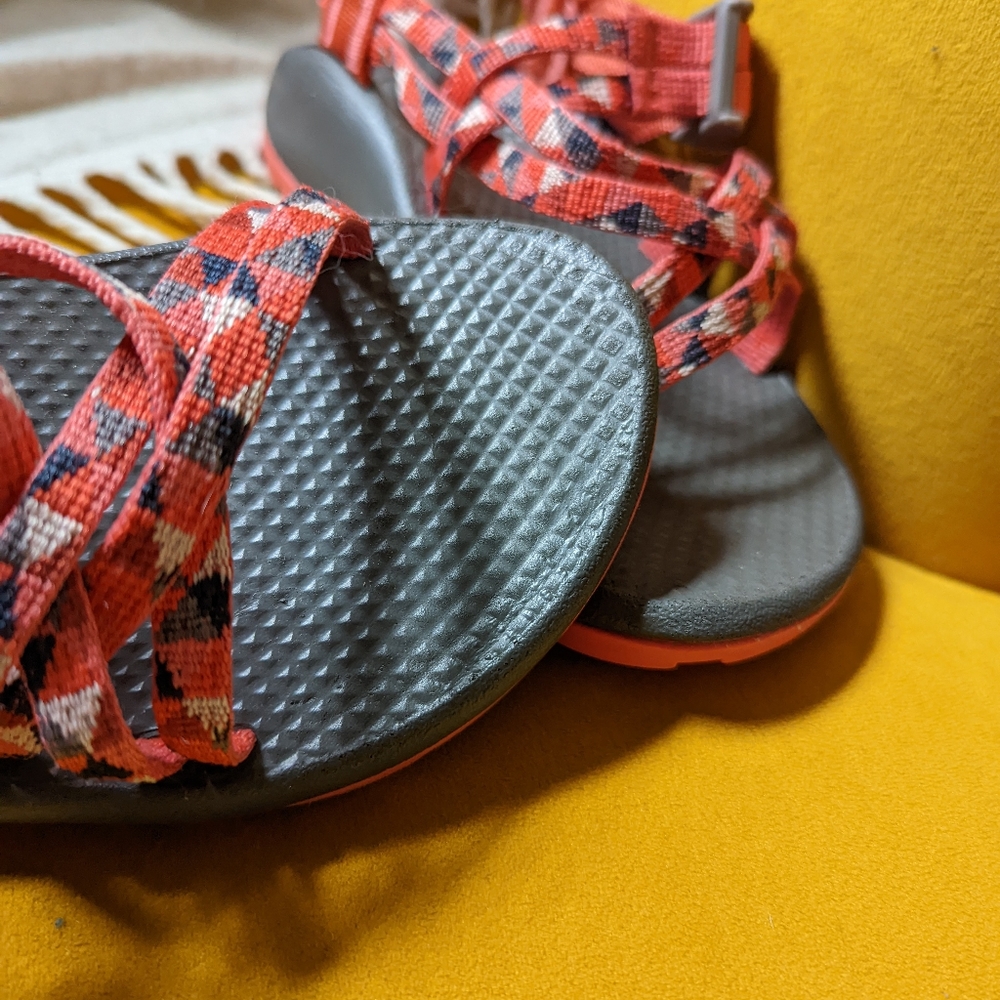 Chaco Sandals girls 2 NWOT - Picture 6 of 7